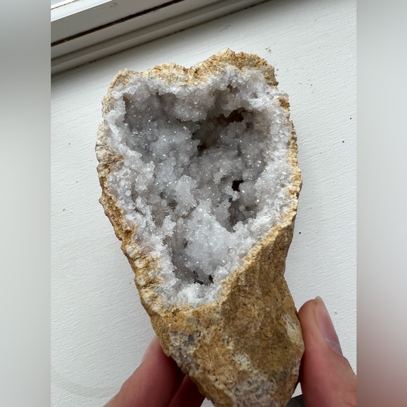 White Quartz Geode - Picture 2 of 5